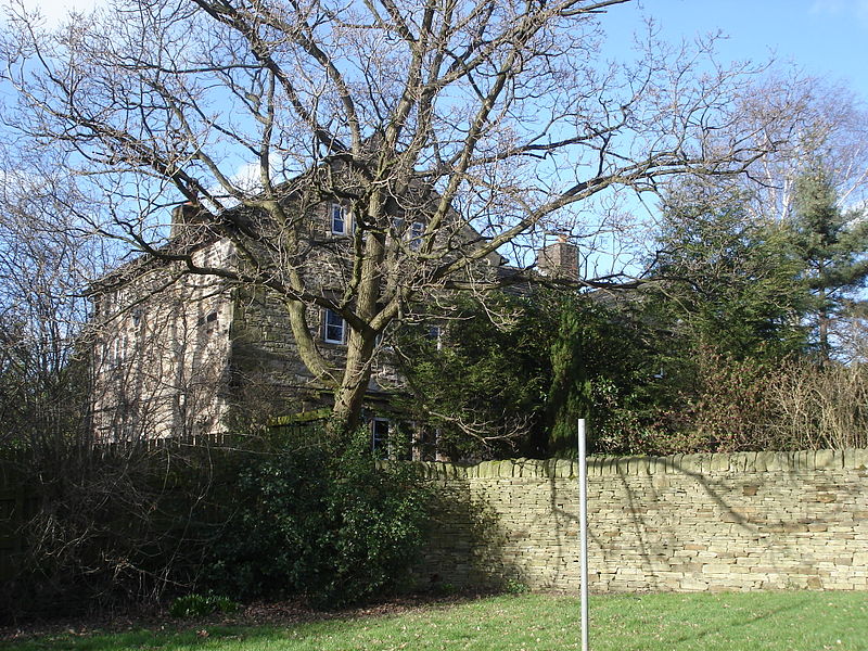 File:Chanters Farmhouse, Atherton.JPG