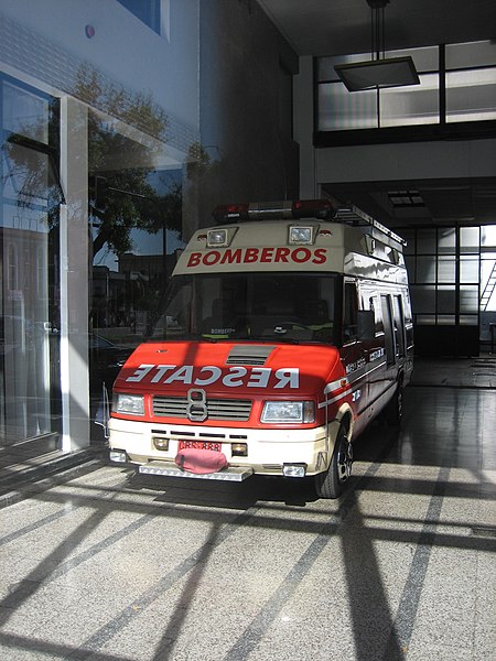 File:Chile ambulance (3048941321).jpg