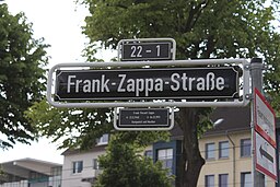 Frank-Zappa-Straße in Düsseldorf