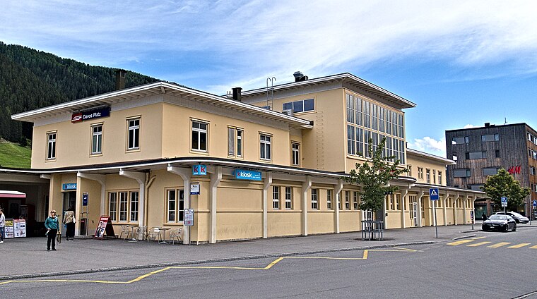 Davos Platz Station