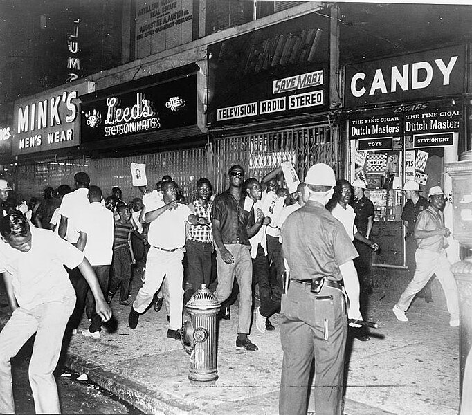 File:Demonstrators-Harlem-1964.jpg