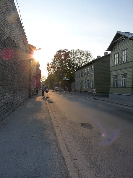 File:EU-EE-TLN-PT-Soo street.JPG