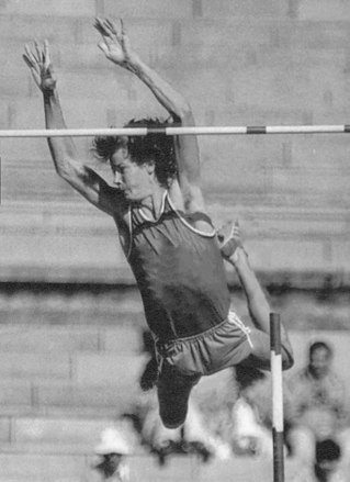 <span class="mw-page-title-main">Earl Bell</span> American pole vaulter