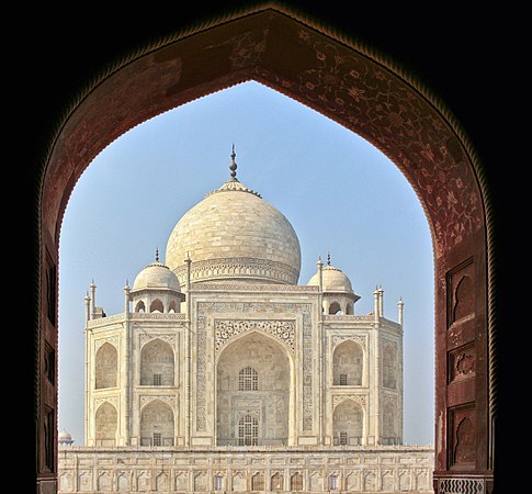 (19 May 2012) The Taj Mahal, Agra, India by Diego Delso