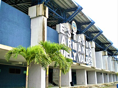 Cómo llegar a Estadio Armando Dely Valdéz en transporte público - Sobre el lugar