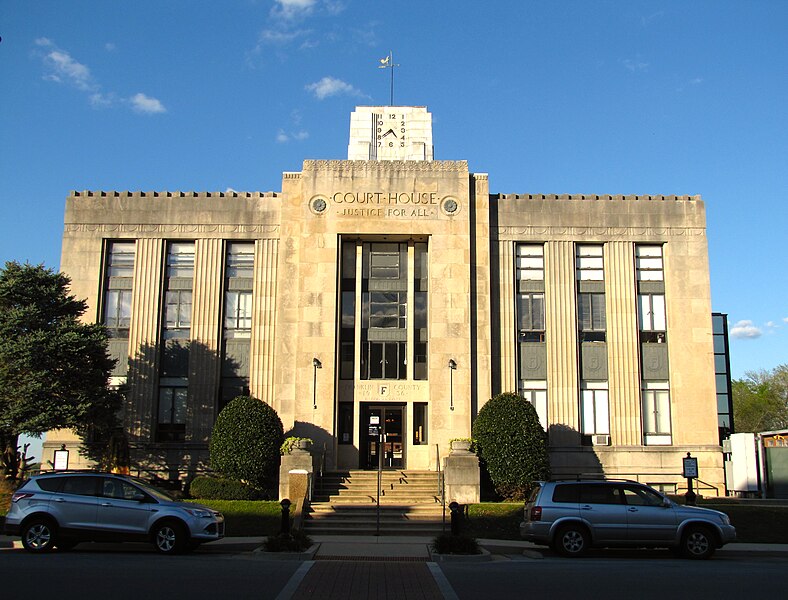 File:Franklin-County-Courthouse-Winchester-tn1.jpg