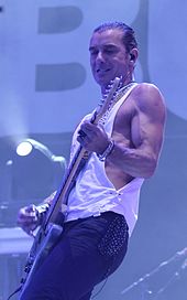 The lyrics of "Making Out" revolve around Gwen Stefani's relationship with her then-boyfriend Gavin Rossdale. Gavin Rossdale of Bush at top of his game at Frequency Festival in Austria (7829248436).jpg