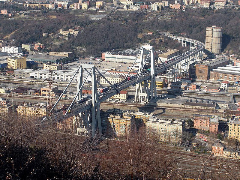 Файл:Genova ponte Morandi.jpg
