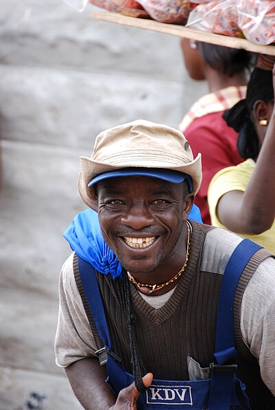 File:Ghanian man.jpg