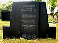 Grabmal Familie Benno Molling Arthur Molling Sophie Ruben Jüdischer Friedhof an der Strangriede.jpg