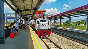 Commuter Line Bandung Raya in Haurpugur Station