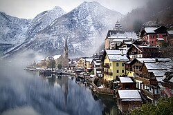 Hallstatt winter.jpg