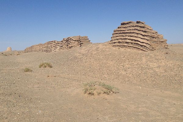 Great Wall of Han dynasty near Yumenguan