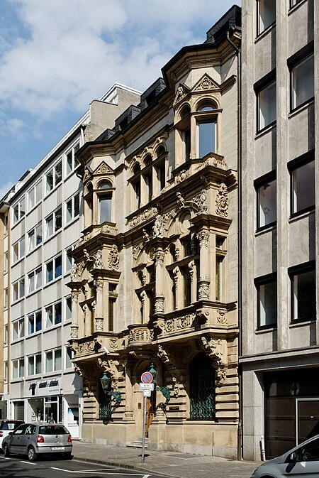 Haus Josephinenstrasse 9 in Duesseldorf Stadtmitte, von Westen