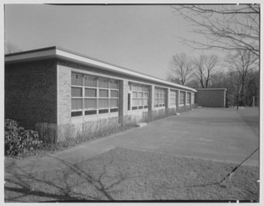 File:Highland School, Roslyn, Long Island. LOC gsc.5a21973.tif