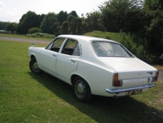 1972 Hillman Avenger saloon built at the Ryton plant