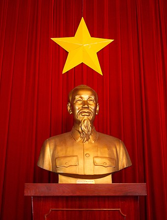 Hồ Chí Minh statue and a yellow star as depicted in the Vietnamese flag