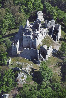 Hrušov Castle