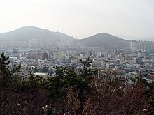 Jeongeup seen from Seonghwangsan - 2009-02-04.JPG