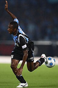 Carlos Alberto Carvalho dos Anjos Junior, dit Juninho, en plein match