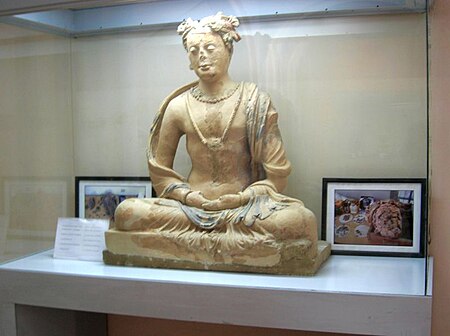 A statue in the Kabul National Museum Kabul Museum statue 2.jpg