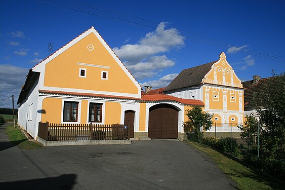 1863 Komárov House N°28