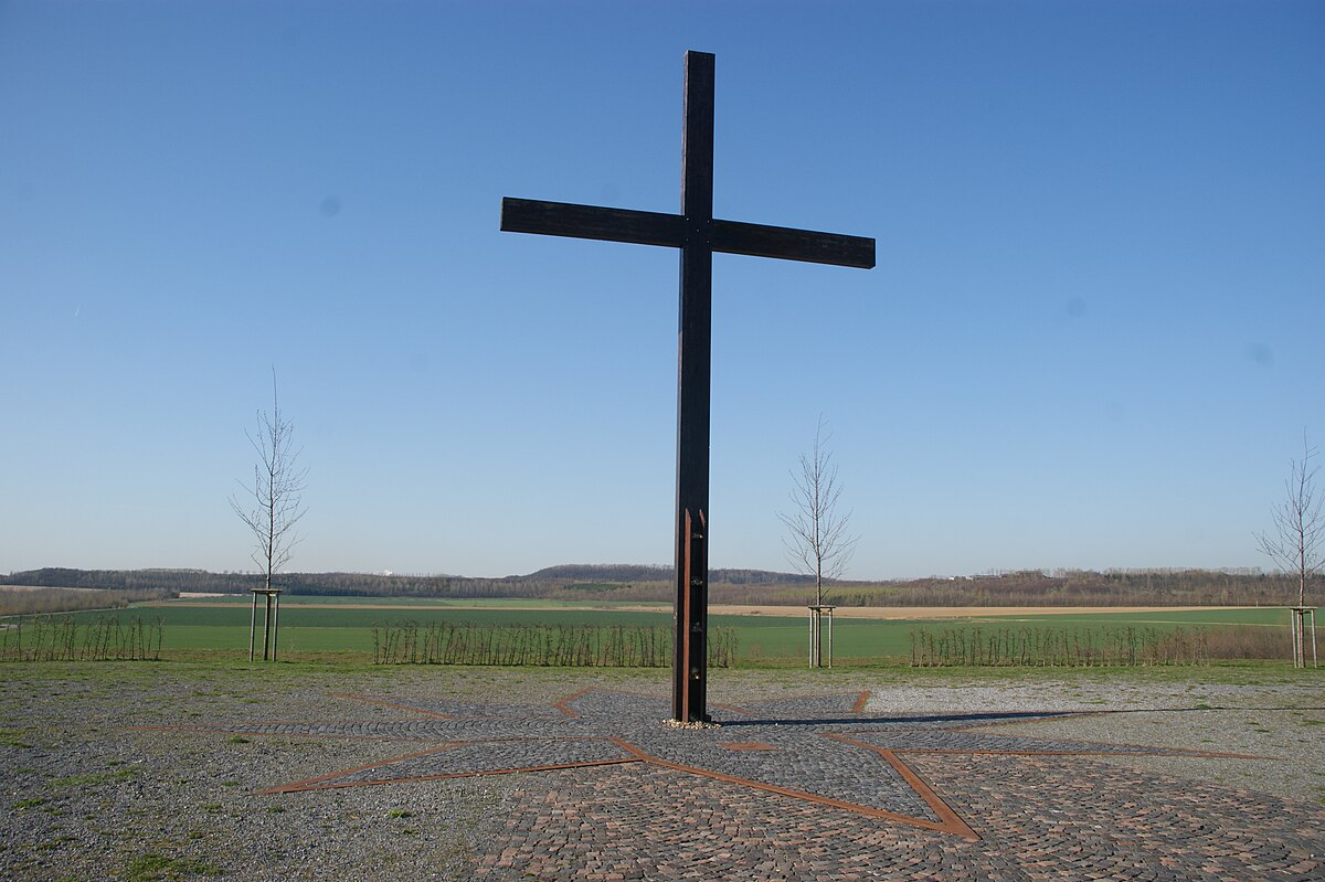 File Kreuz Stern Papsthuegel Jpg Wikimedia Commons