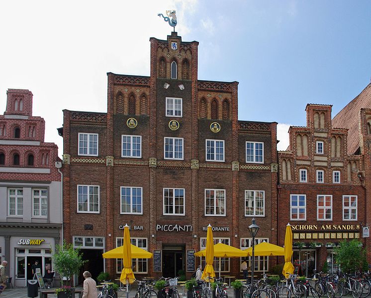 File:Lüneburg Am Sande 007 9257.jpg