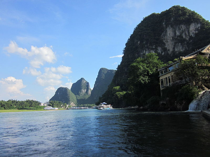 File:Li River and mountains in Yangshuo County, Guilin68.jpg