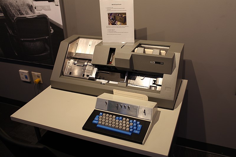 File:Living Computer Museum IMG 9986 (9639413960).jpg