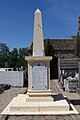 Le monument aux morts dans le cimetière (août 2011)