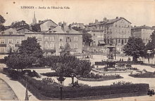 Les jardins de l'Hôtel-de-Ville, vers 1916.