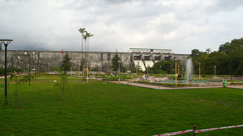 File:Malampuzha Dam Garden.JPG