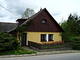 Čeština: Dům čp. 26 ve vsi Maršov patřící pod obec Studená v okrese Jindřichův Hradec, Jihočeský kraj. English: House No 26 in the village of Maršov, Studená, Jindřichův Hradec District, South Bohemian Region, Czech Republic.