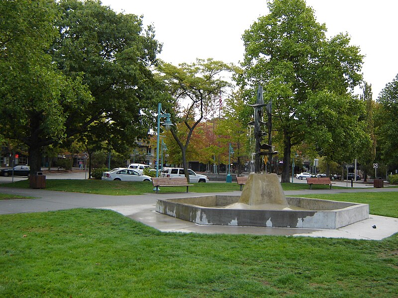 File:Marina Park, Kirkland, WA - panoramio.jpg