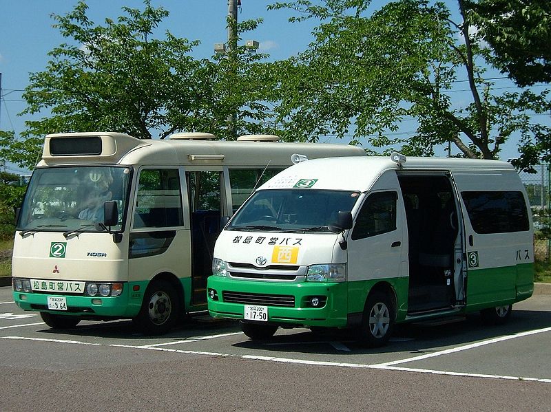 File:Matsushima-town-bus.jpg