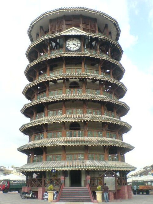 Menara Condong