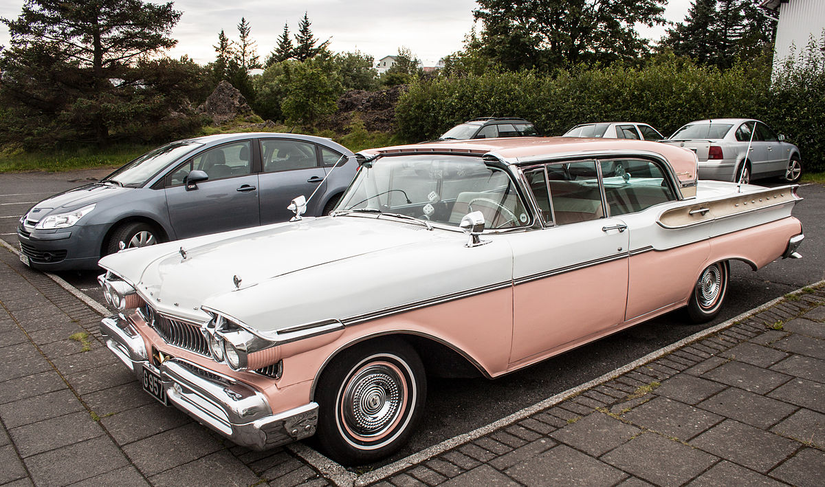 Mercury Cruiser 1957