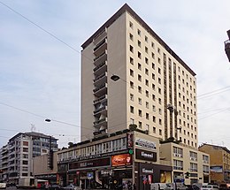 Milan - Palais de l'Argentine - vue depuis le sud-ouest.JPG