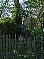 Čeština: Křížek ve vsi Mokřany v okrese Benešov ve Středočeském kraji. English: Wayside cross in the village of Mokřany ,Benešov District, Central Bohemian Region, Czech Republic.