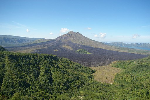Mount Batur 2013-02-02 (8436055249)