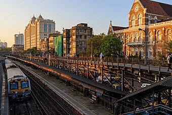 Mumbai 03-2016 75 Charni Road station.jpg