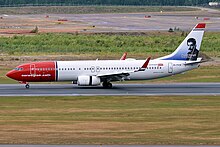 Norwegian, EI-FVX, Boeing 737-8JP (28284263897).jpg