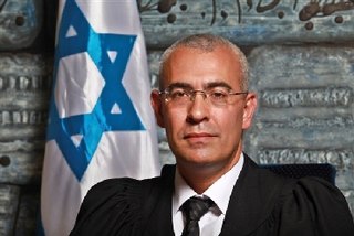 <span class="mw-page-title-main">Ofer Grosskopf</span> Israeli jurist (born 1969)