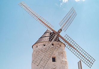 A windmill in Ojos Negros Ojos Negros Molino.JPG