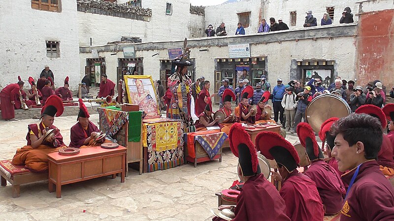 File:Opening ceremony of tiji festival.jpg