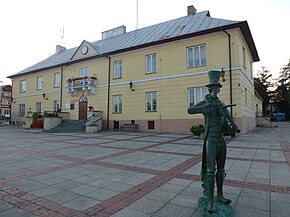 PL Szczebrzeszyn town hall.jpg