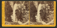 Piwyac, or the Vernal Fall, 300 feet from the cliff, Yosemite Valley, Mariposa County, Kalifornie