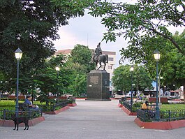 Plaza Sucre de Cagua.jpg