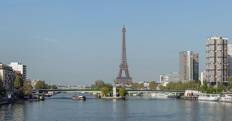 File:Pont de Grenelle as seen from Pont Mirabeau, Paris 10 April 2014.jpg